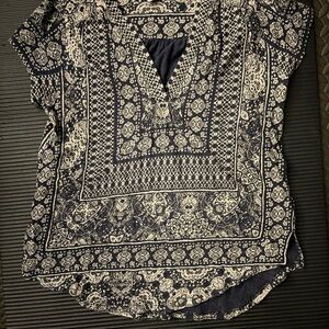 Lucky Brand Navy and Cream Patterned Blouse